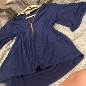 Michael Kors blouse stretchy size M
